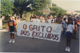 Crian&ccedil;a Livre